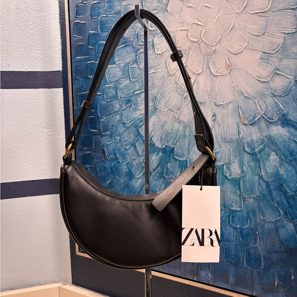 Zara Elegant Black Shoulder Bag